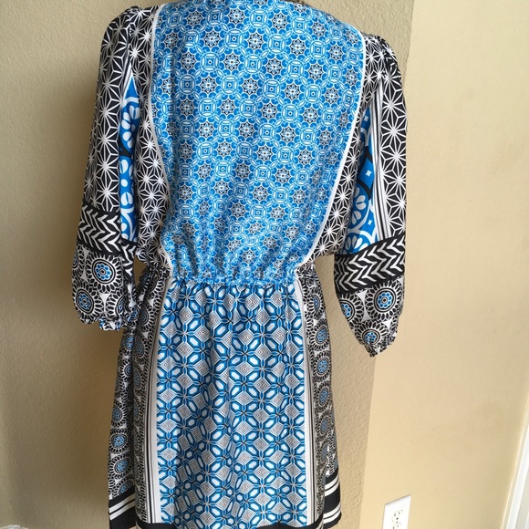 Dress - Picture 2 of 2